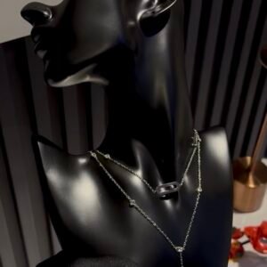 Double-layered Neckpiece